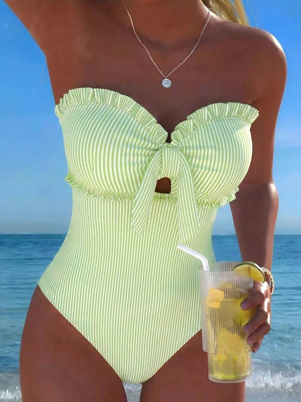 Green Casual Women's Printed Lace Ruffled Halter Swimsuit with Removable Strap